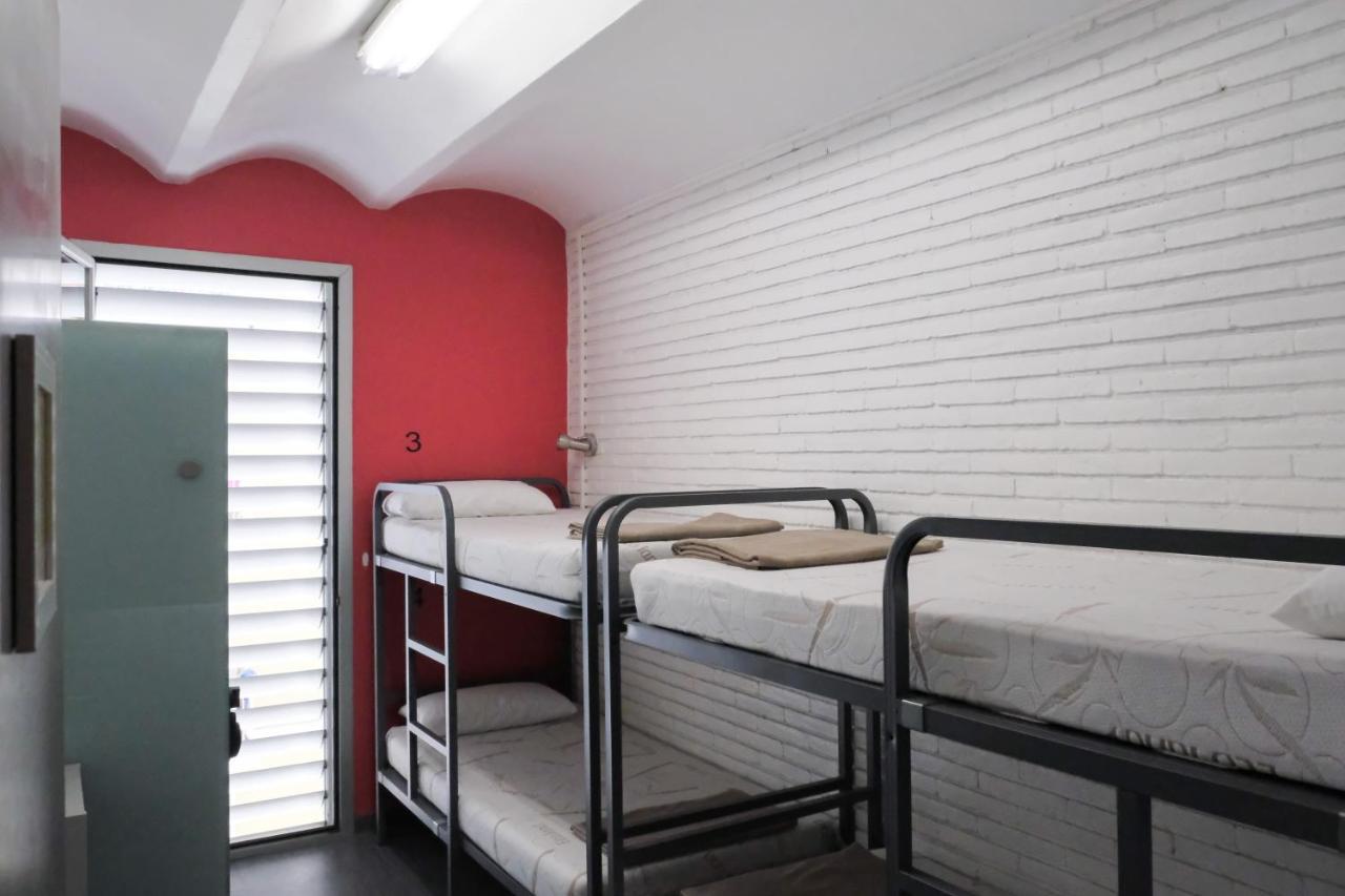 Hellobcn Youth Albergue