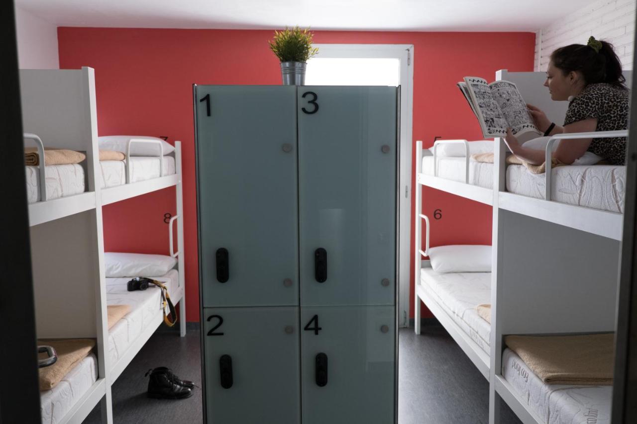 Hellobcn Youth Albergue Barcelona